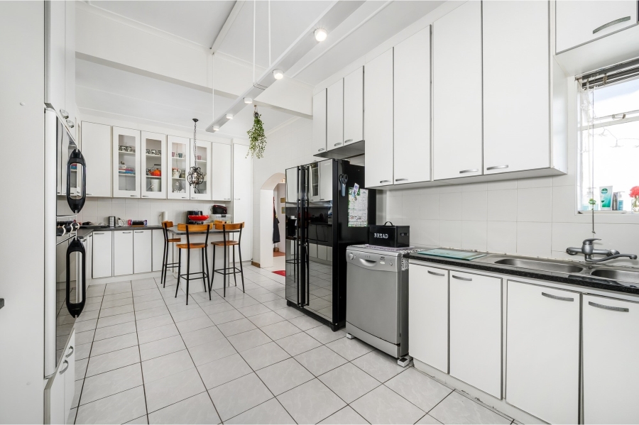 5 Bedroom Property for Sale in Newton Park Eastern Cape